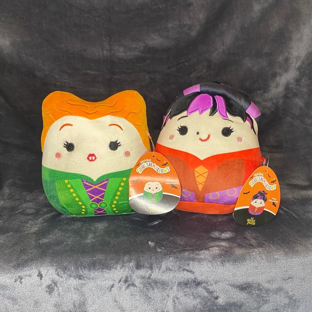 Squishmallows Halloween Disney’s Hocus Pocus Set: Winifred & Mary Sanderson, 8”